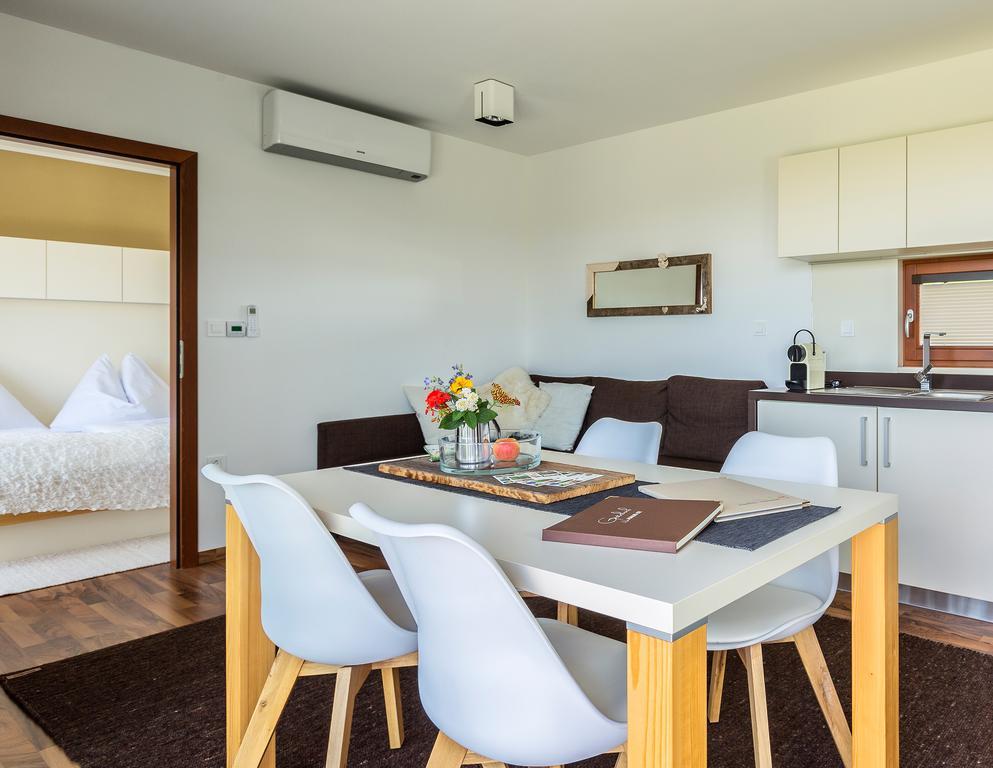 Weingarten-Resort Unterlamm Loipersdorf - Adults Only Ngoại thất bức ảnh